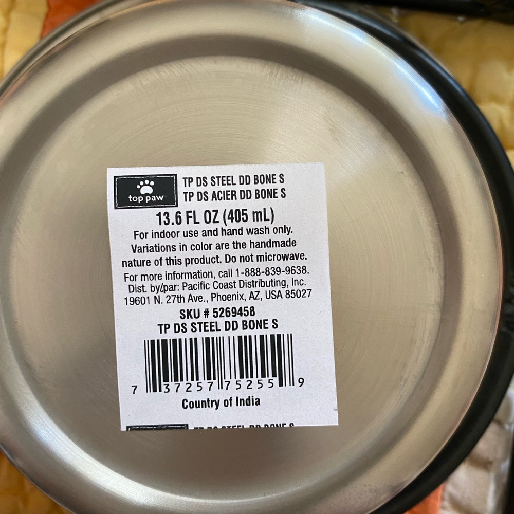 Dog food bowls and stand - Picture 7 of 8